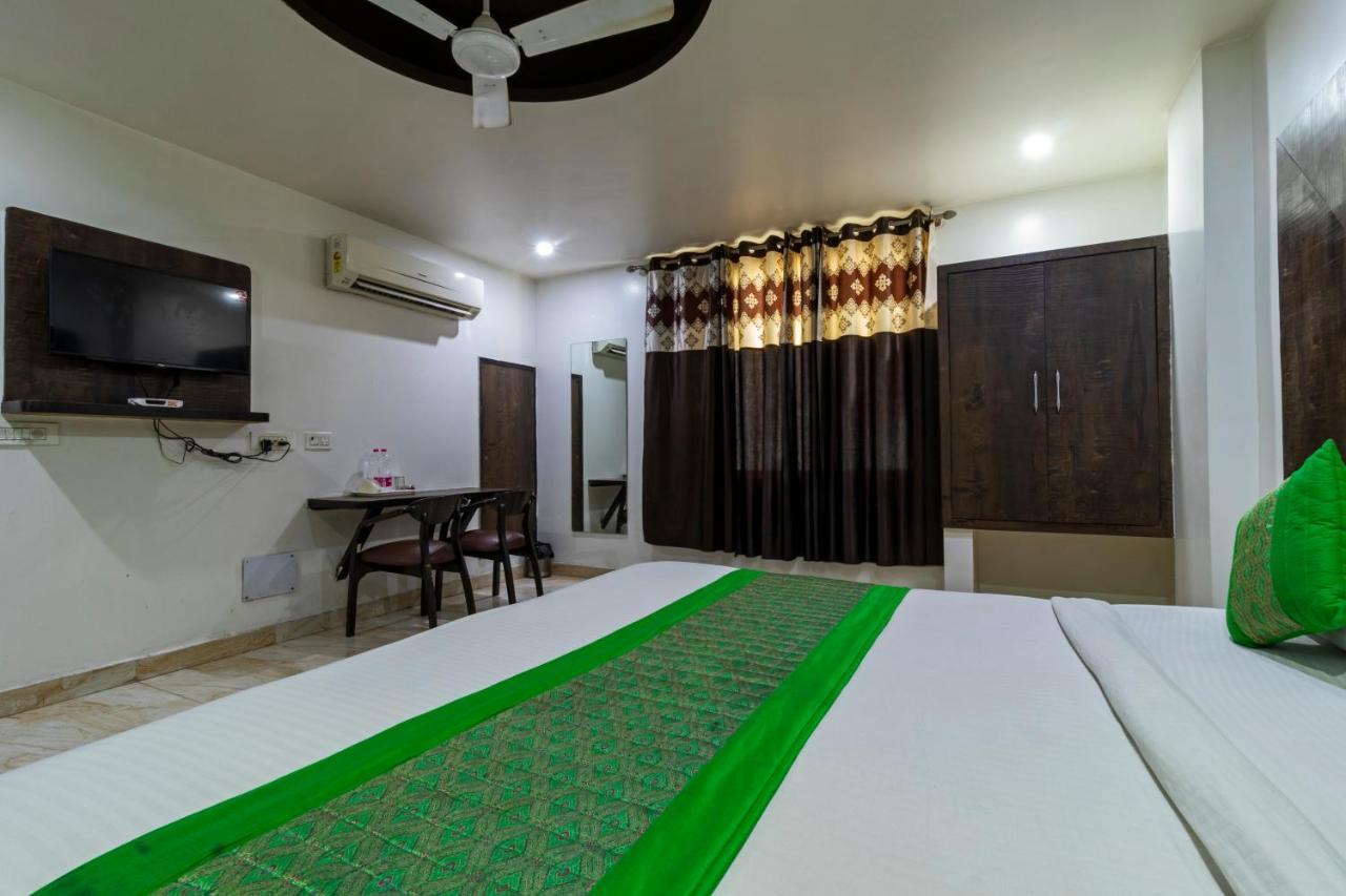 Hotel The Amour Dx Near Igi Airport Delhi New Delhi Eksteriør billede