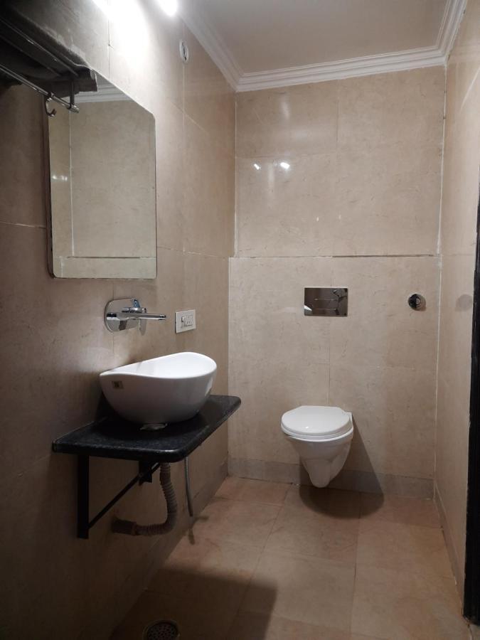 Hotel The Amour Dx Near Igi Airport Delhi New Delhi Eksteriør billede